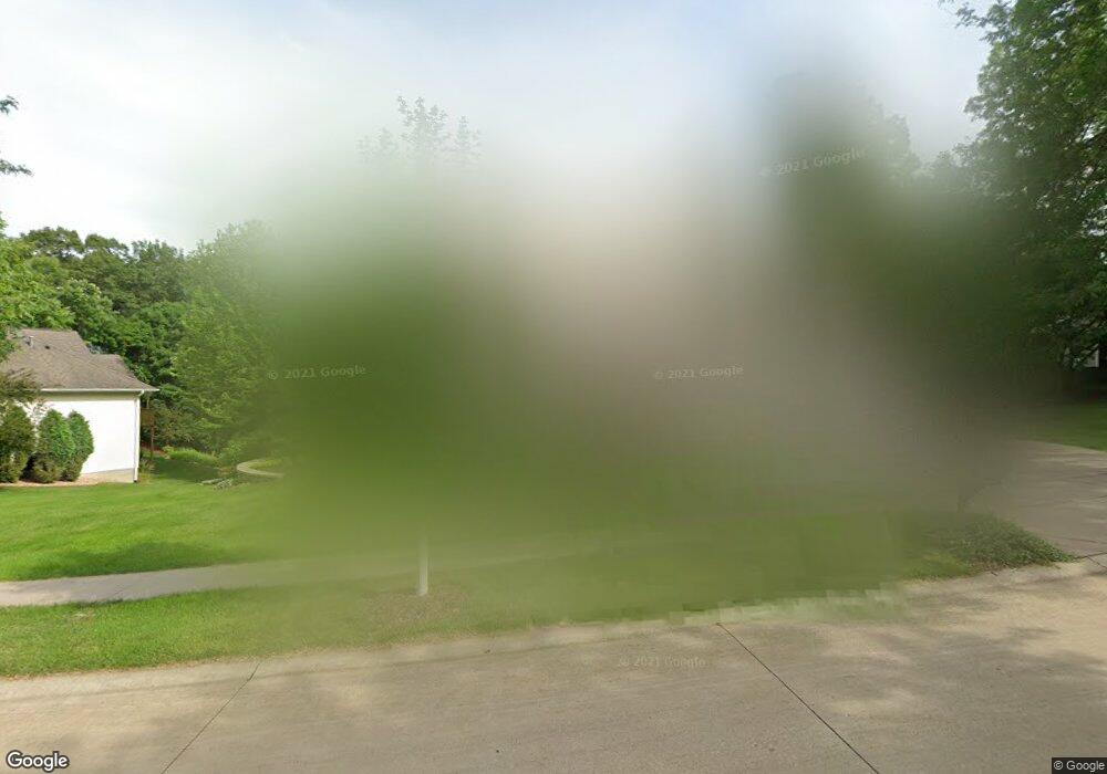 3426 River Ridge Ct NE, Cedar Rapids, IA 52402 - photo 1