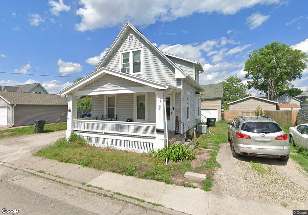 315 8th St SW, Cedar Rapids, IA 52404 - photo 1