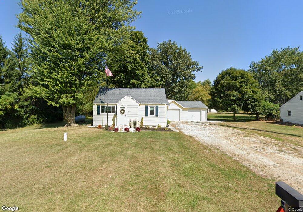 2262 Middleton Pike, Luckey, OH 43443 - photo 1