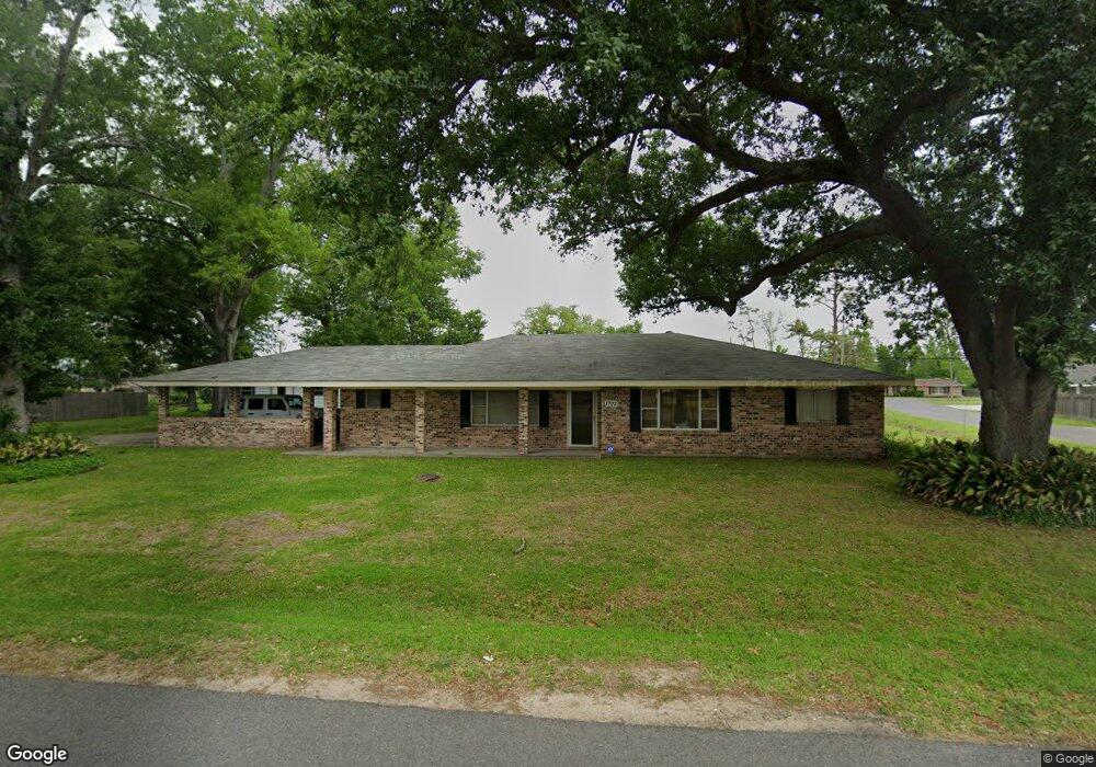 1702 Charles Dr, Lake Charles, LA 70605 - photo 1