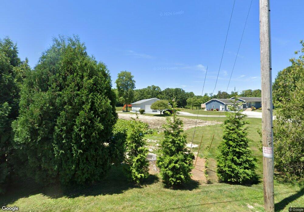 5472 N 200 E, La Porte, IN 46350 - photo 1