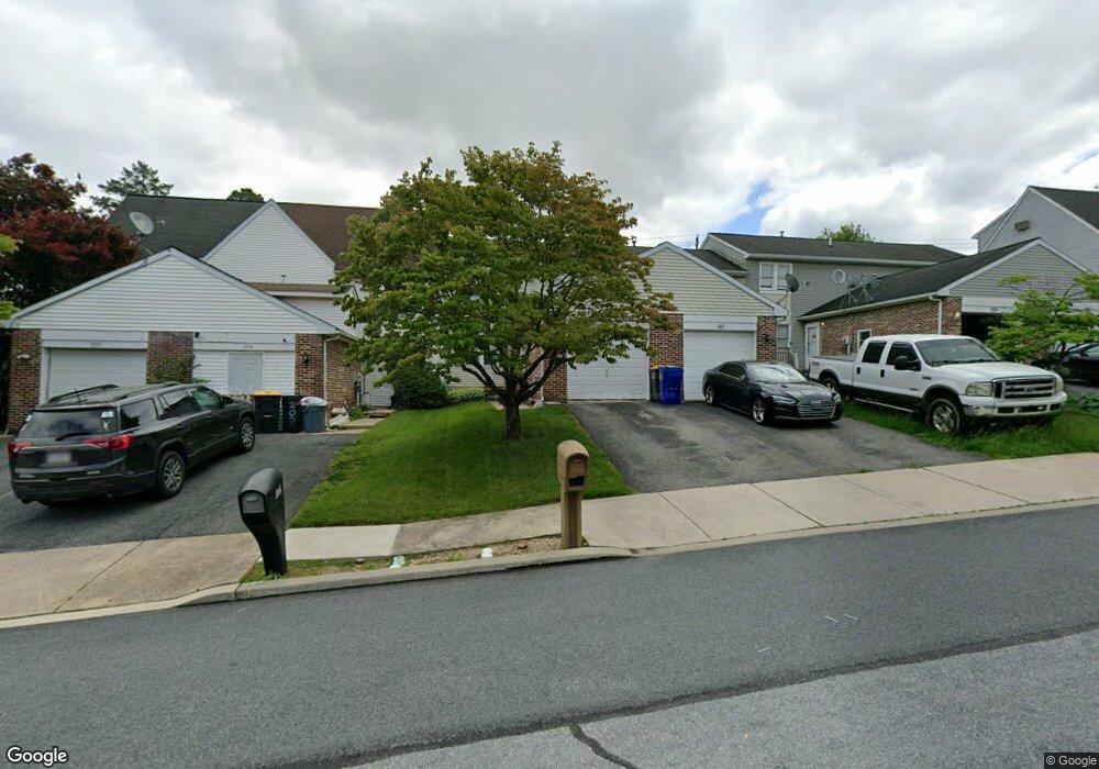 205 S 4th St, Womelsdorf, PA 19567 - photo 1