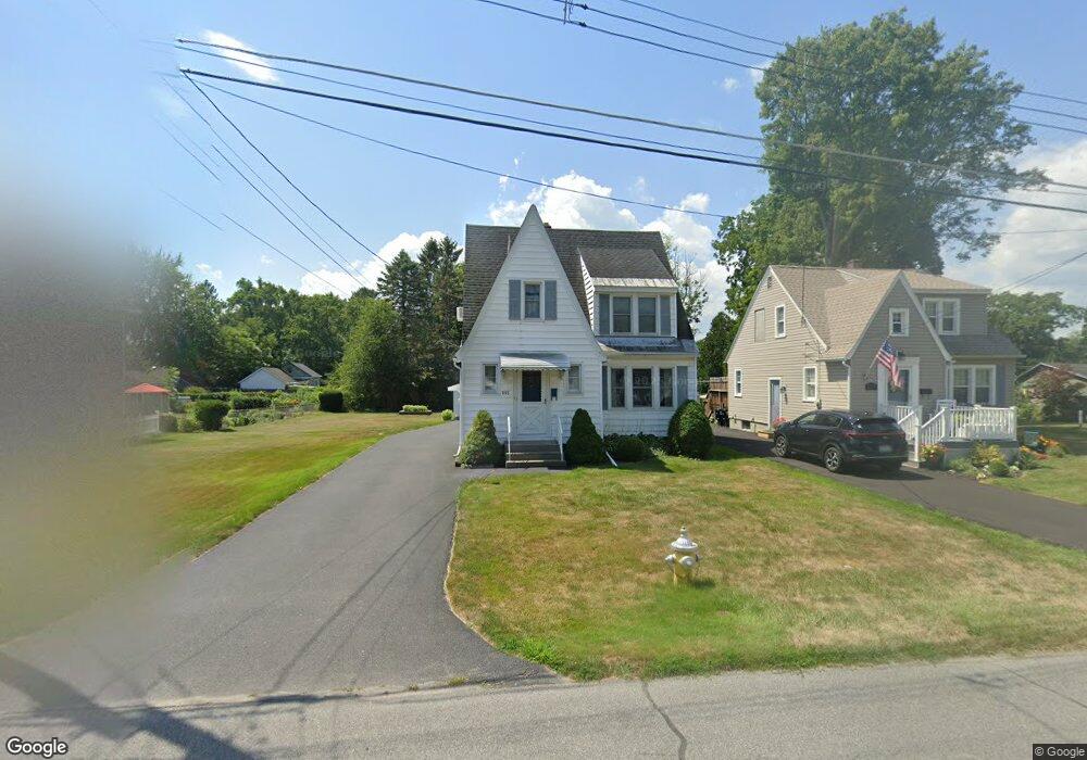 615 Charles St, Schenectady, NY 12302 - photo 1