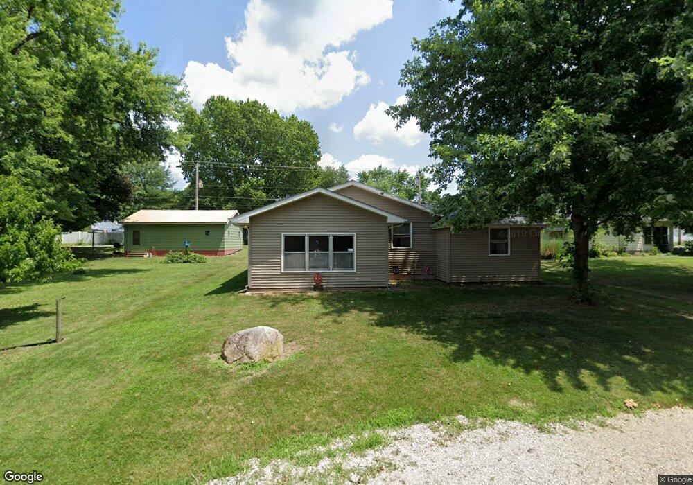 1110 2nd St, Covington, IN 47932 - photo 1