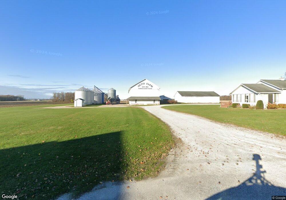 65761 Dogwood Rd, Wakarusa, IN 46573 - photo 1