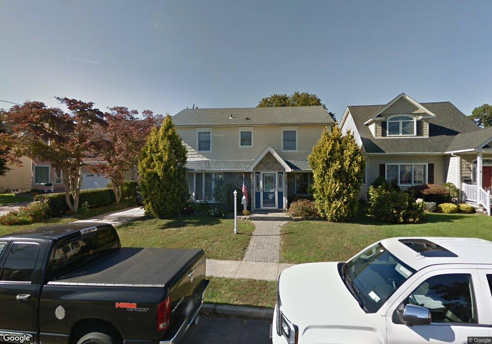 35 7th St, New Hyde Park, NY 11040 - photo 1