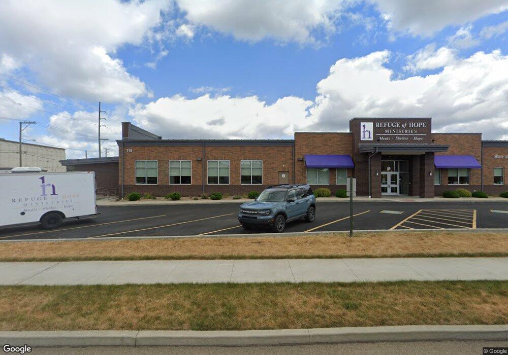 707 2nd St NE, Canton, OH 44704 - photo 1