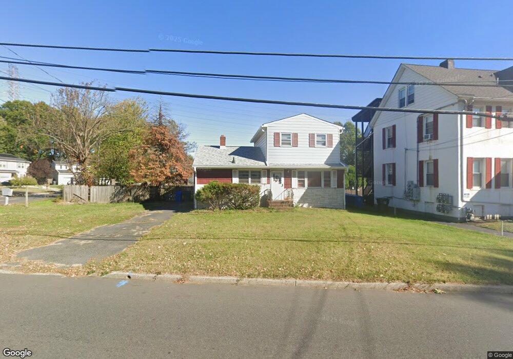 118 Blair Rd, Port Reading, NJ 07064 - photo 1