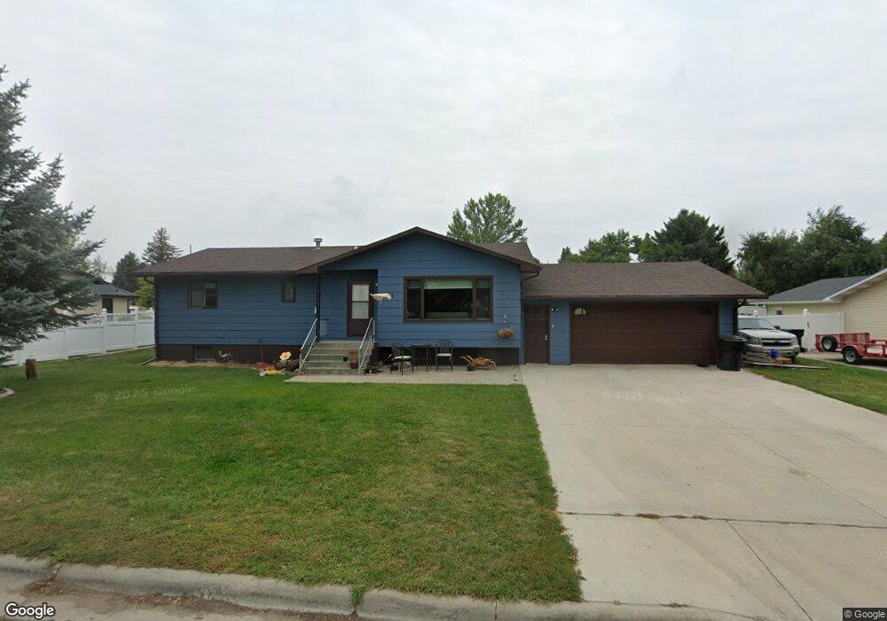 1661 Rich St W, Havre, MT 59501 - photo 1