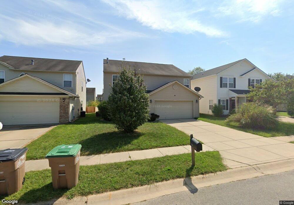 2291 Meadow Bend Dr, Columbus, IN 47201 - photo 1