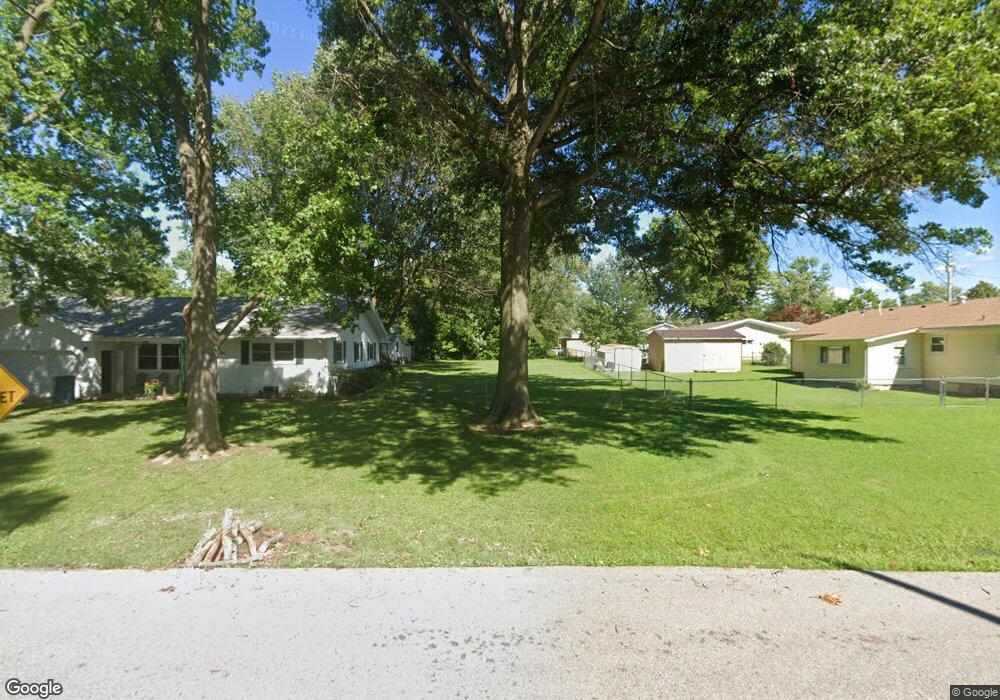 105 W Walnut St, Nixa, MO 65714 - photo 1