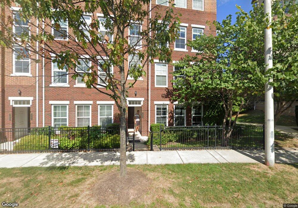 3071 Rittenhouse Cir, Fairfax, VA 22031 - photo 1