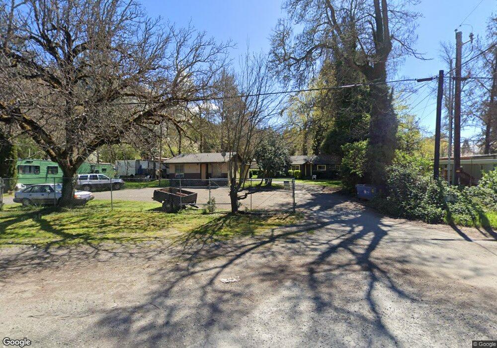 2073 Rogue River Hwy, Grants Pass, OR 97527 - photo 1