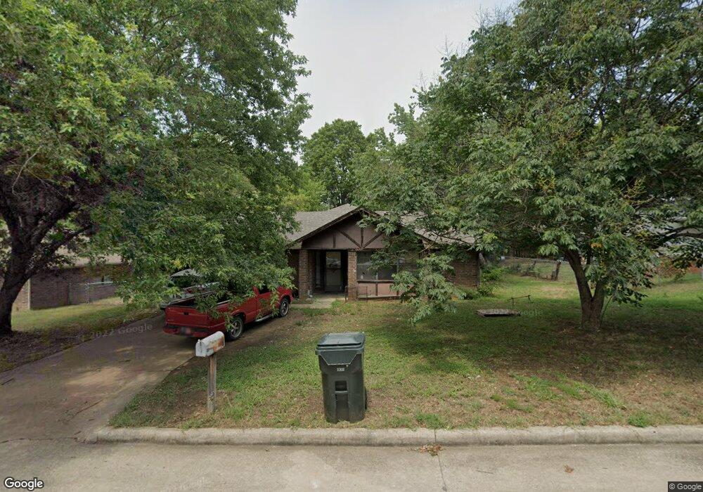 106 E 10th St S, Claremore, OK 74017 - photo 1