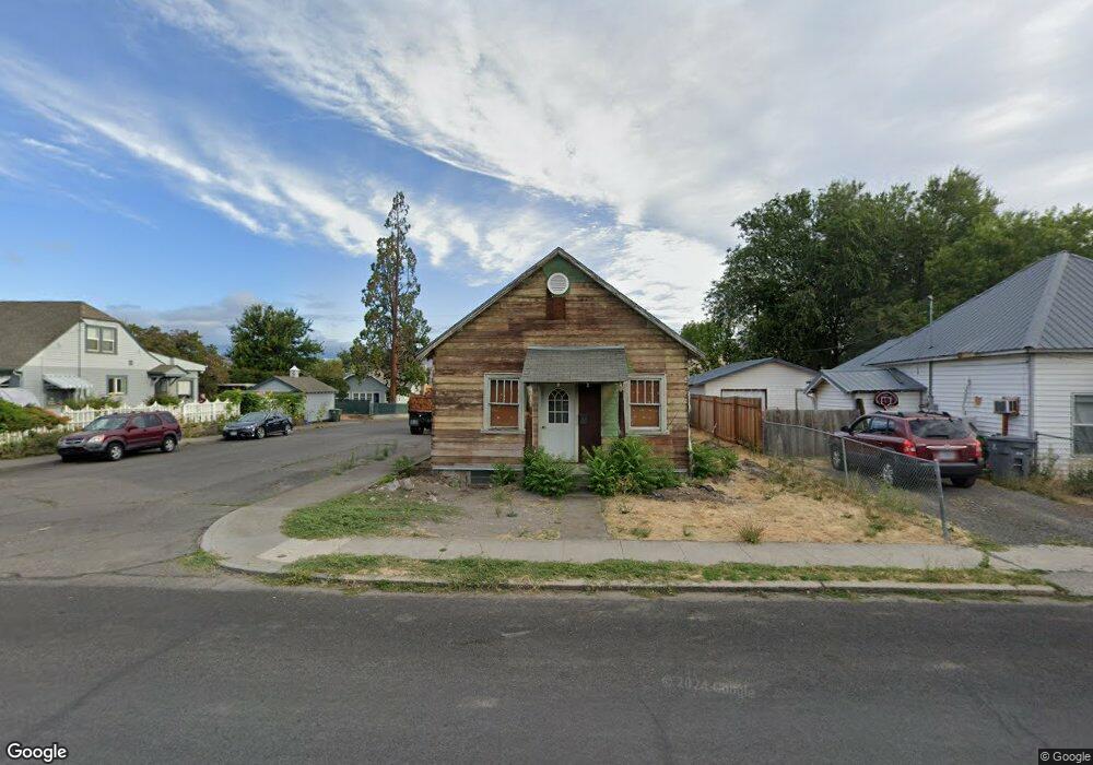 1217 E 12th St, the Dalles, OR 97058 - photo 1