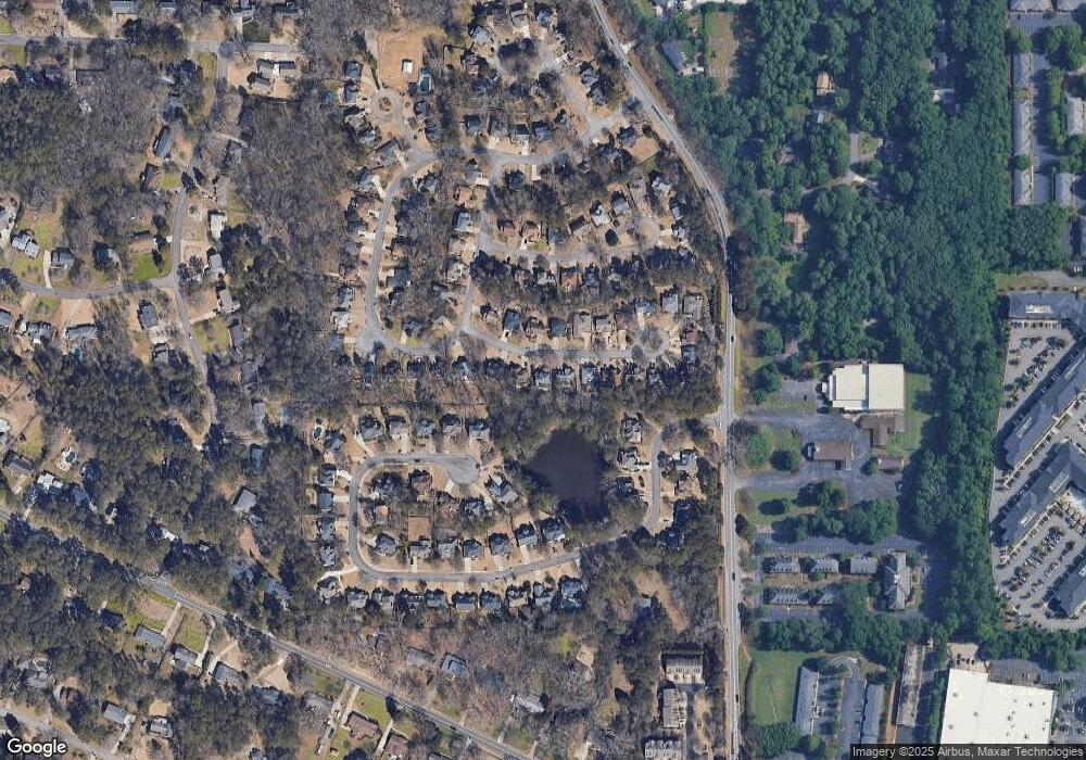 925 Litchfield Place, Roswell, GA 30076 - photo 1