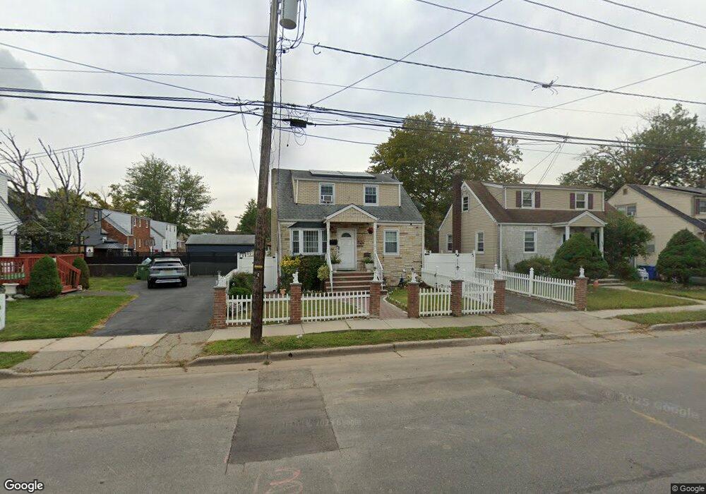 928 E Henry St, Linden, NJ 07036 - photo 1