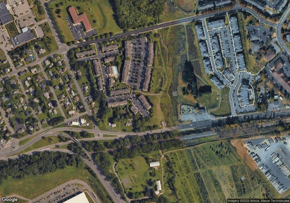 125 Limerick Ln unit 125, Phillipsburg, NJ 08865 - photo 1