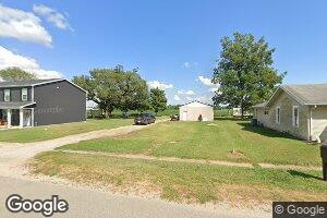 208 S Main St, Griffin, IN 47616