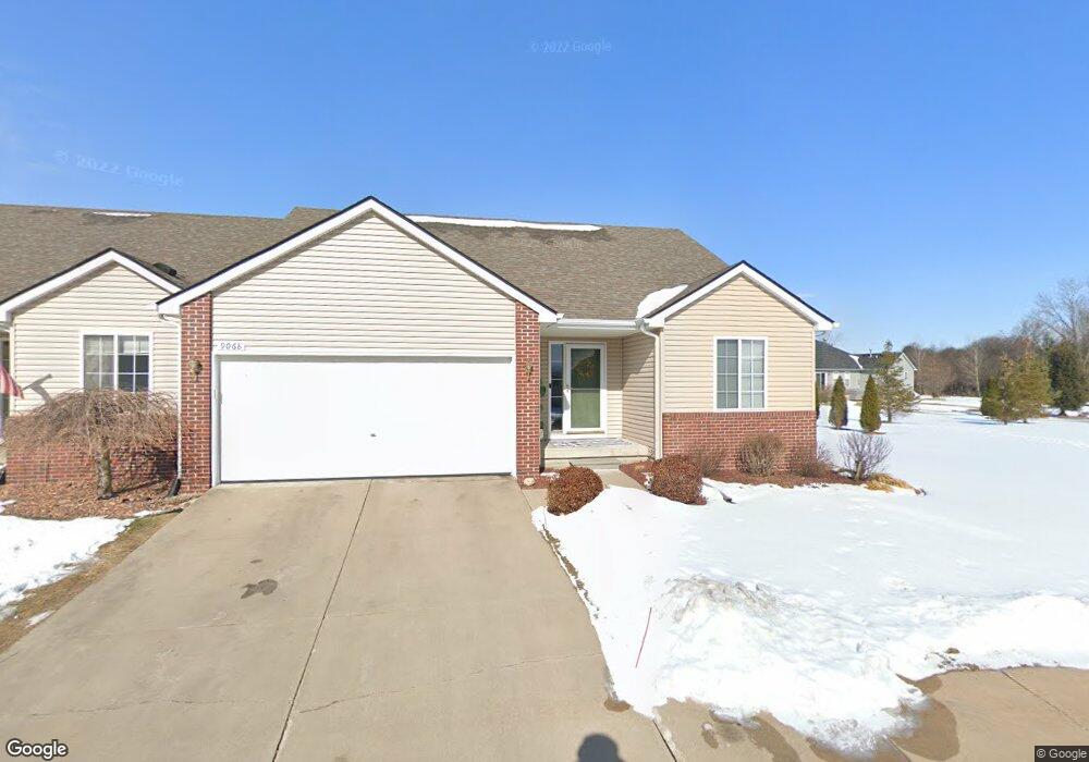 9068 Spring Brook Cir unit Building 18, Unit 58, Davison, MI 48423 - photo 1