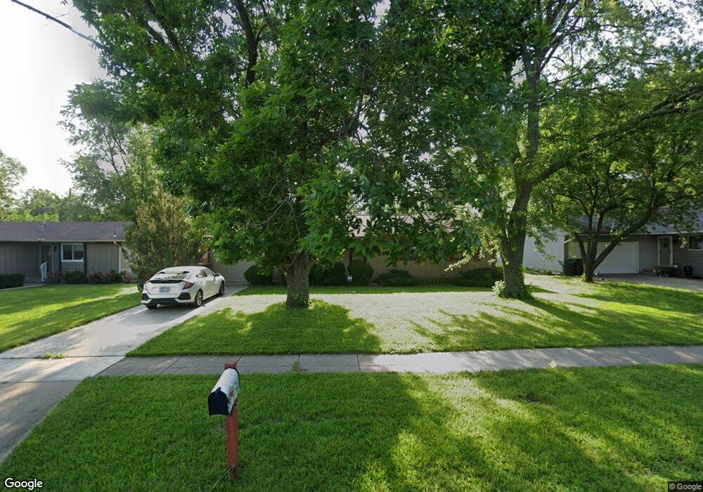 3448 SW Mission Ave, Topeka, KS 66614 - photo 1