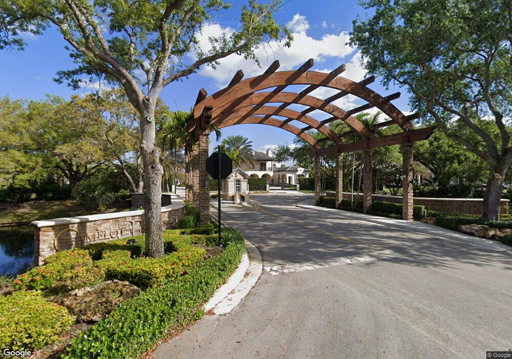 10551 S Camelot Cir, Davie, FL 33328 - photo 1