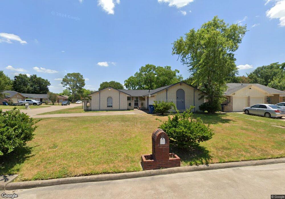 8822 Charney Ln, Houston, TX 77088 - photo 1