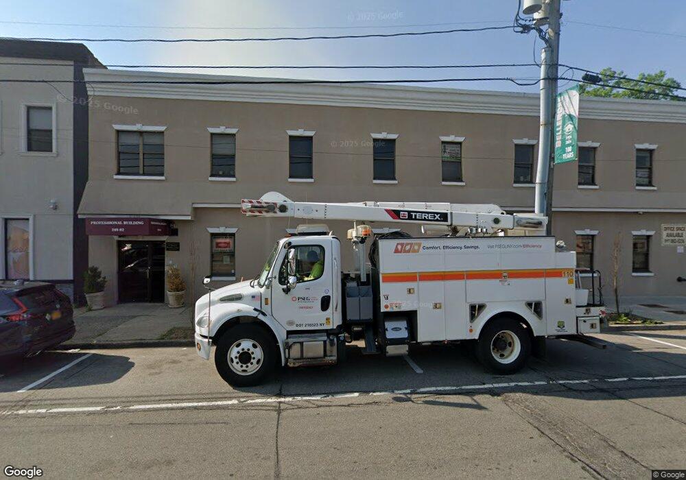 24902 Jericho Turnpike unit 205/206, Floral Park, NY 11001 - photo 1