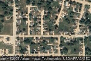 506 1st St SW, Epworth, IA 52045