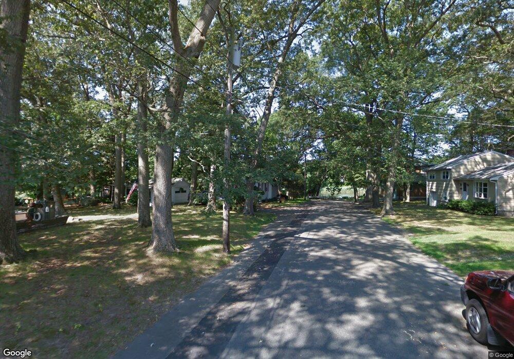 118 Pine Crest Dr, Riverside, RI 02915 - photo 1