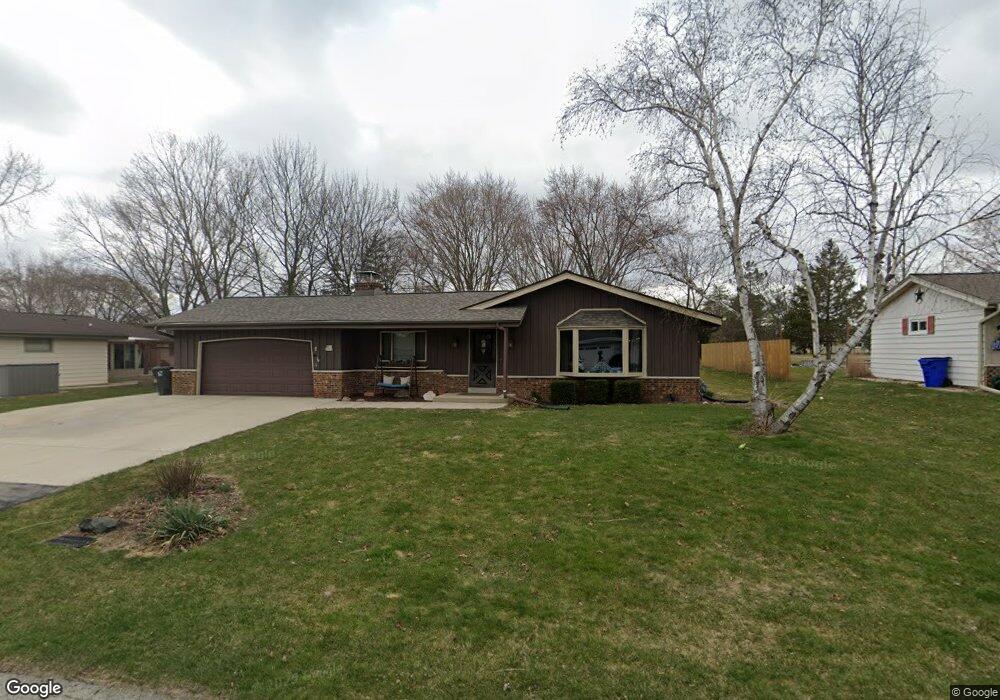 W133S6865 Bristlecone Ct, Muskego, WI 53150 - photo 1