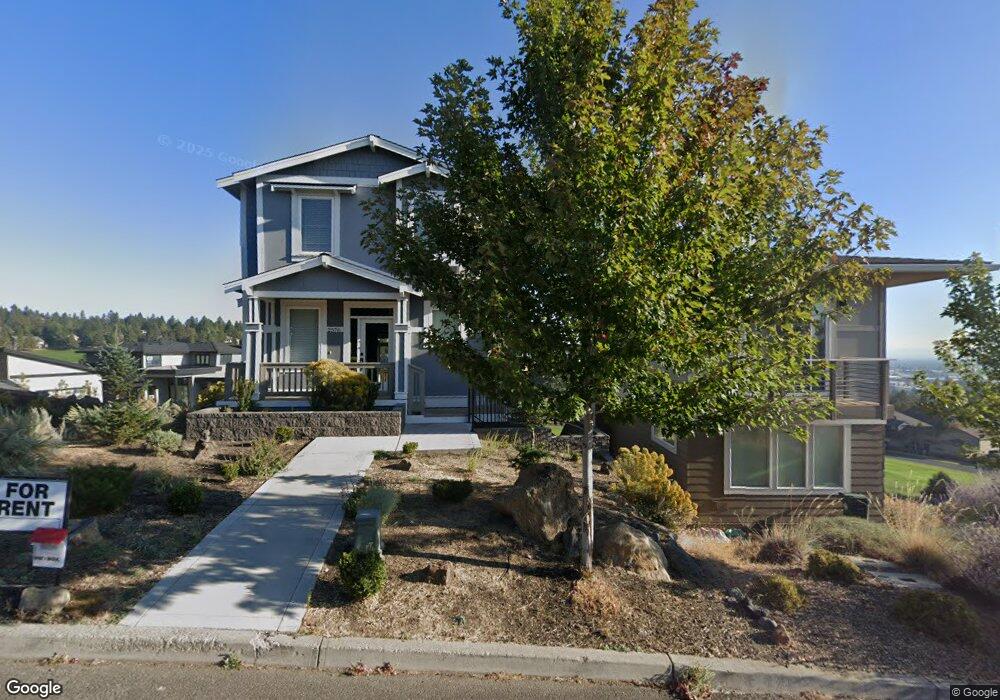 2574 N West Awbrey Point Cir, Bend, OR 97701 - photo 1