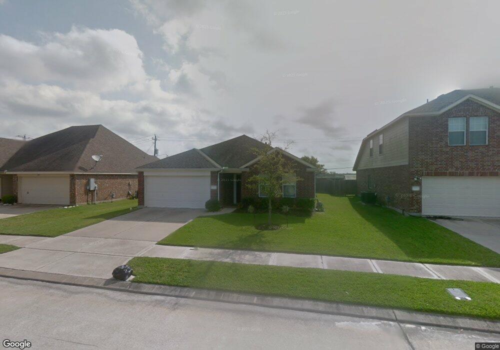 3411 Cypress Village Dr, Pearland, TX 77584 - photo 1