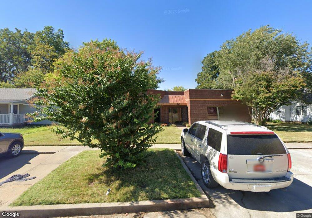 112 N Vann St unit A, Pryor, OK 74361 - photo 1