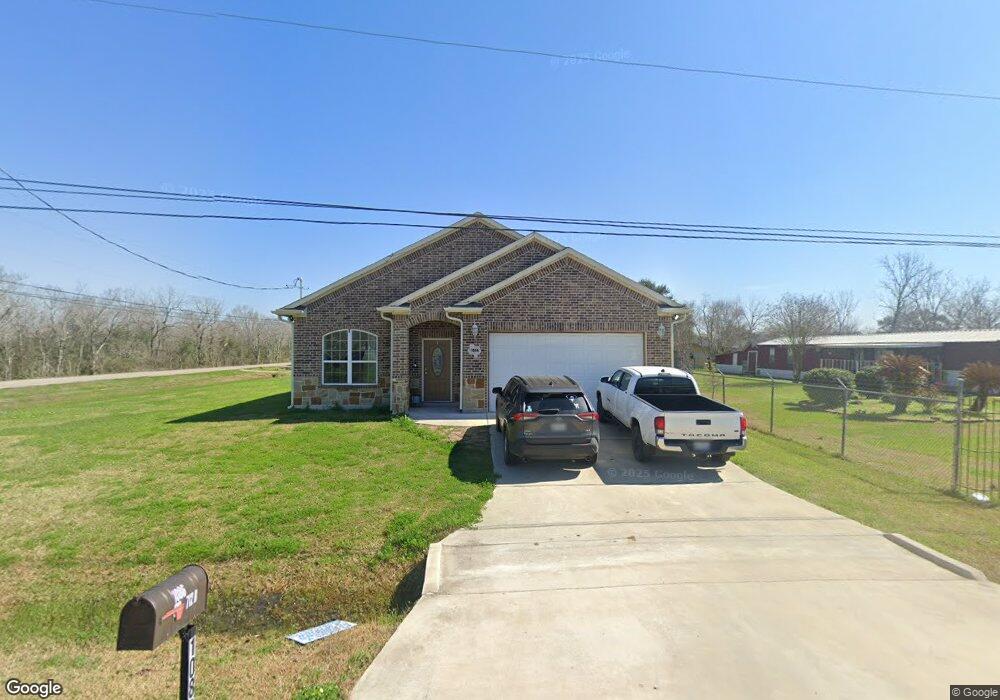 1086 County Road 712b, Alvin, TX 77511 - photo 1