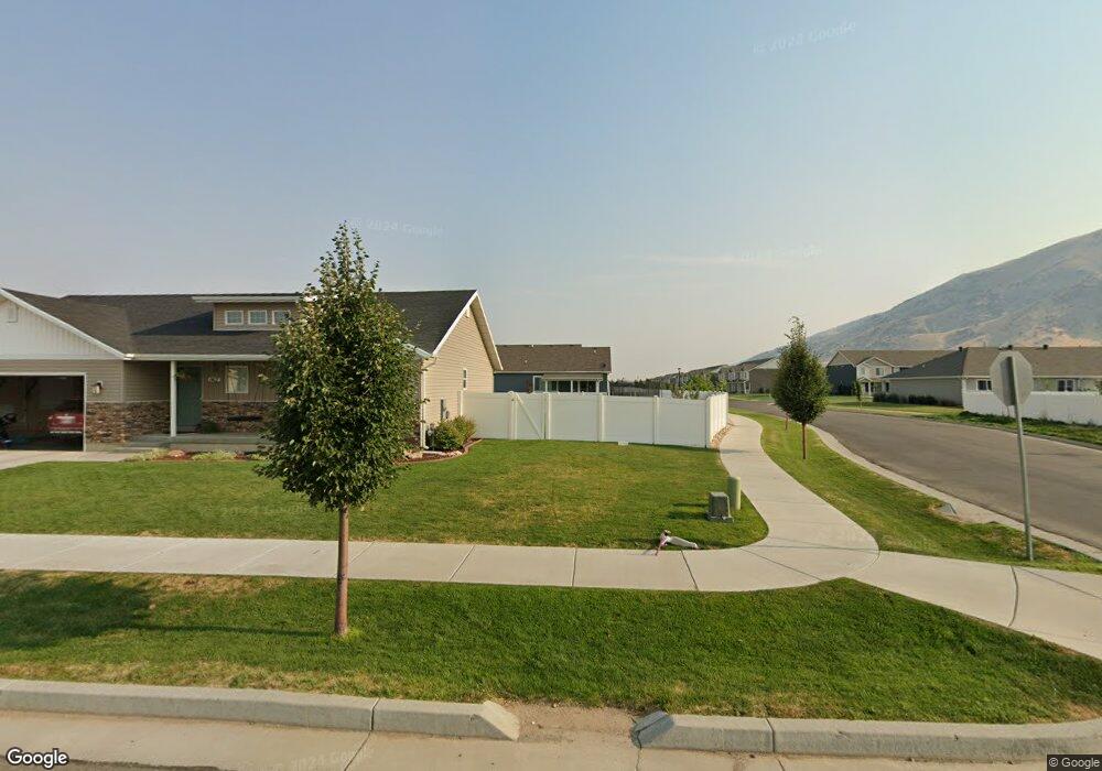 1504 E 480 S, Hyrum, UT 84319 - photo 1