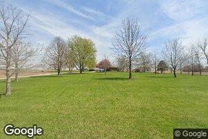 25178 Evers St, Greenview, IL 62642