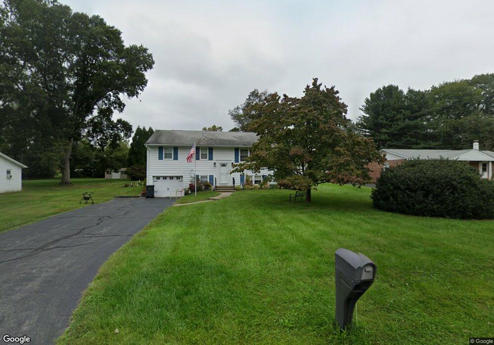 231 Edgewood Dr, Bear, DE 19701 - photo 1