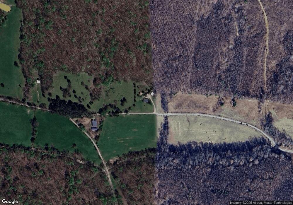 1950 Largent Hollow Rd, Tennessee Ridge, TN 37178 - photo 1