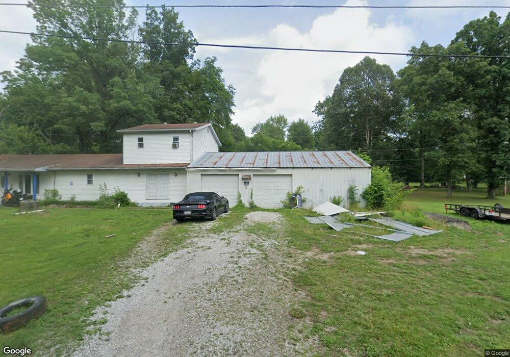 1221 N 3rd St, Austin, IN 47102 - photo 1