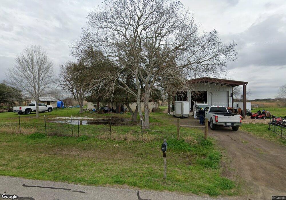 10407 Chmelik Rd, Needville, TX 77461 - photo 1