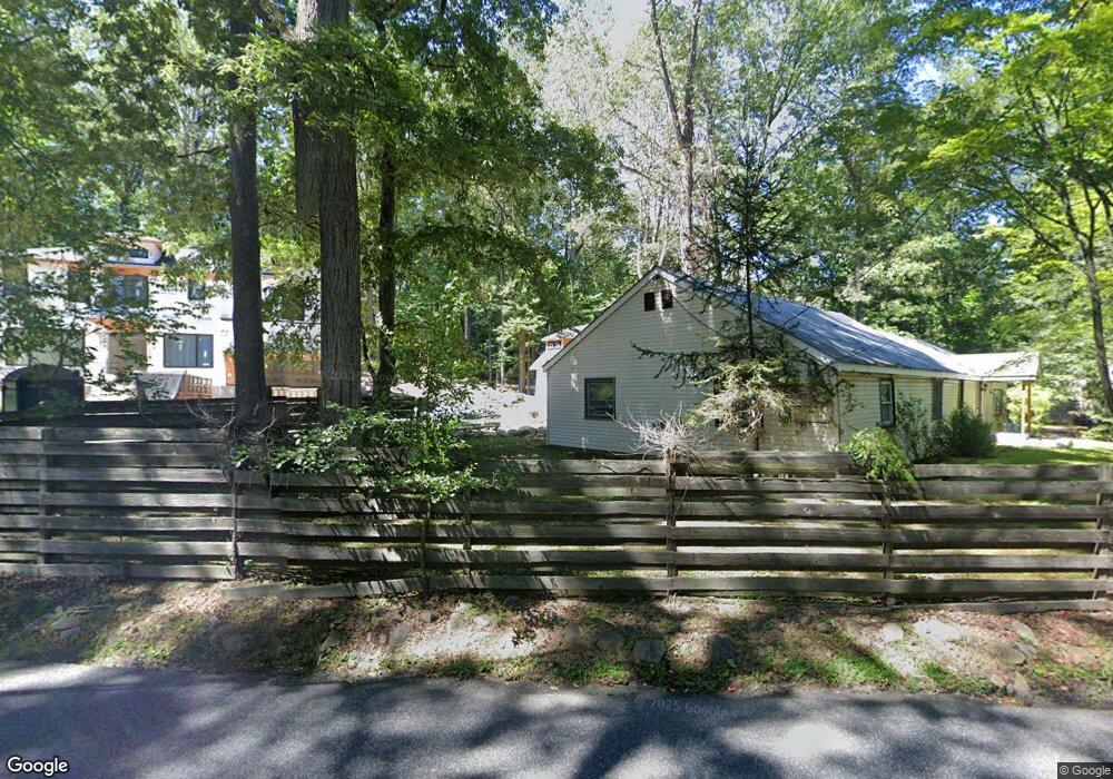 386 Phillips Hill Rd, New City, NY 10956 - photo 1