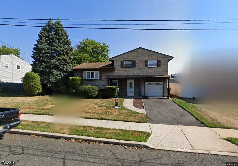 25 Hemlock Dr, Port Reading, NJ 07064 - photo 1