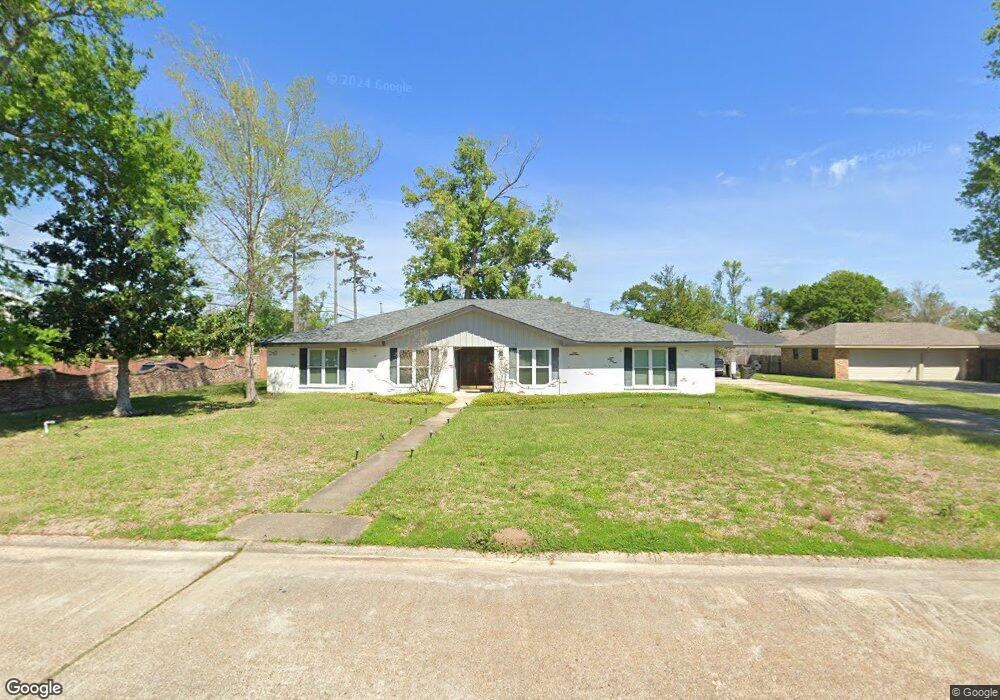 1232 Wickersham Dr, Lake Charles, LA 70605 - photo 1