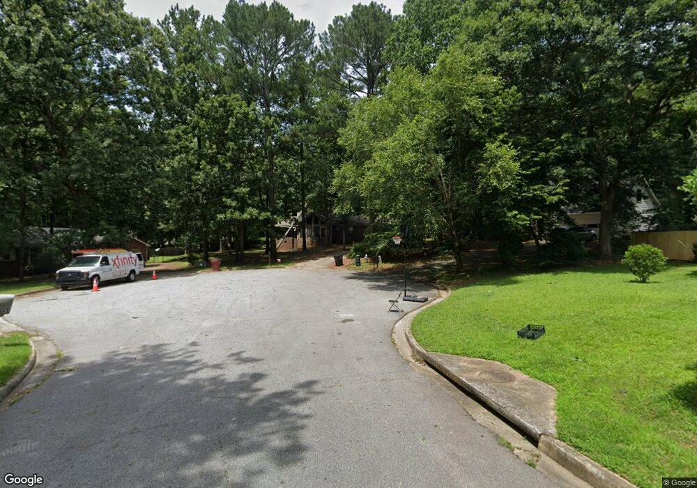 8252 Ridgemoor Dr, Riverdale, GA 30296 - photo 1