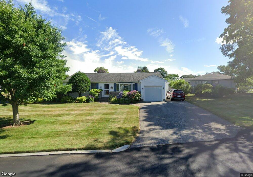 24 Garden Dr, Riverside, RI 02915 - photo 1