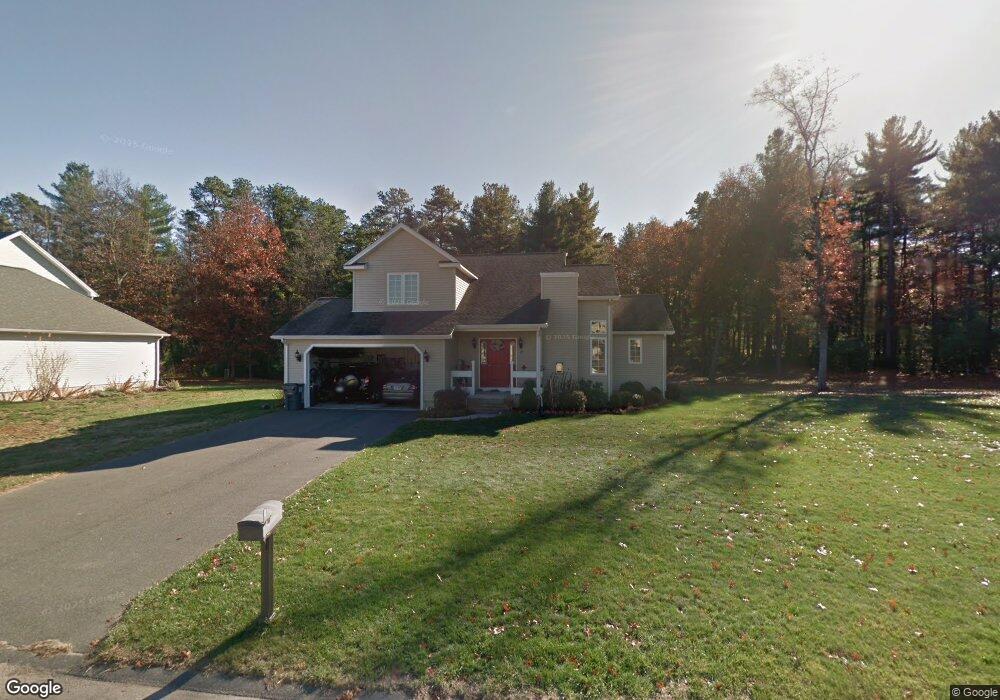 18 Willow Cir, Easthampton, MA 01027 - photo 1