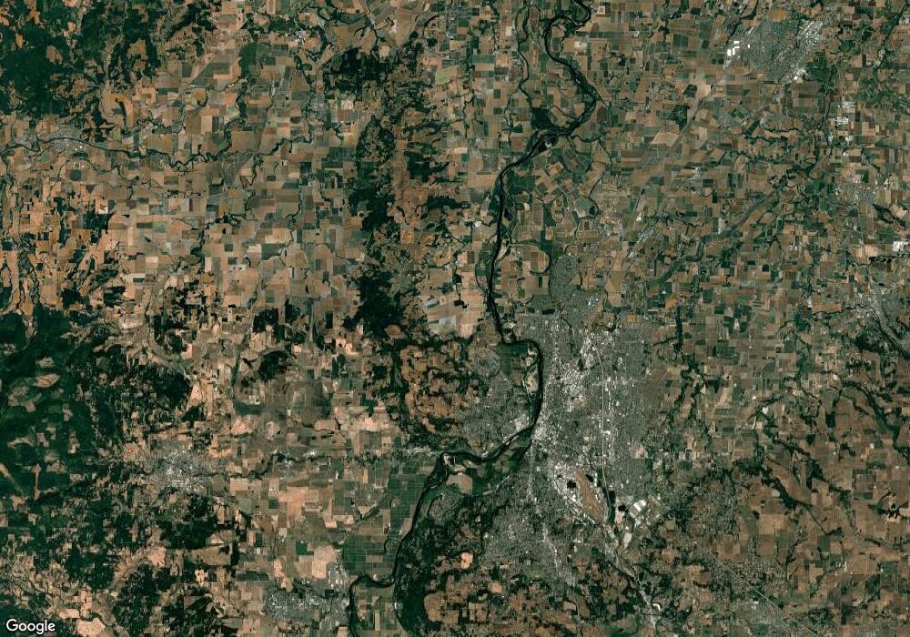 2042 Summit Dr, Lakeoswego, OR 97304 - photo 1