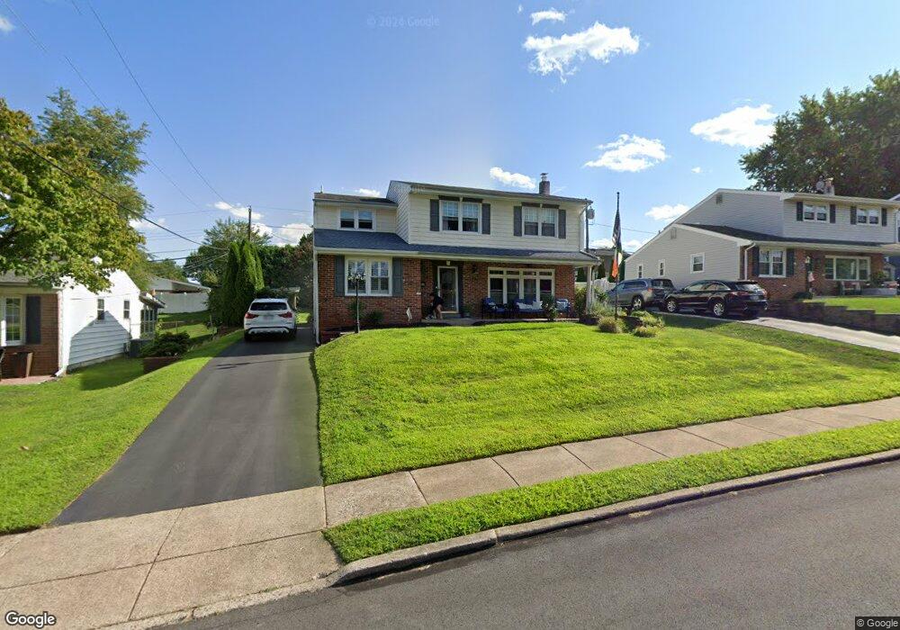 432 Hampshire Dr, Broomall, PA 19008 - photo 1