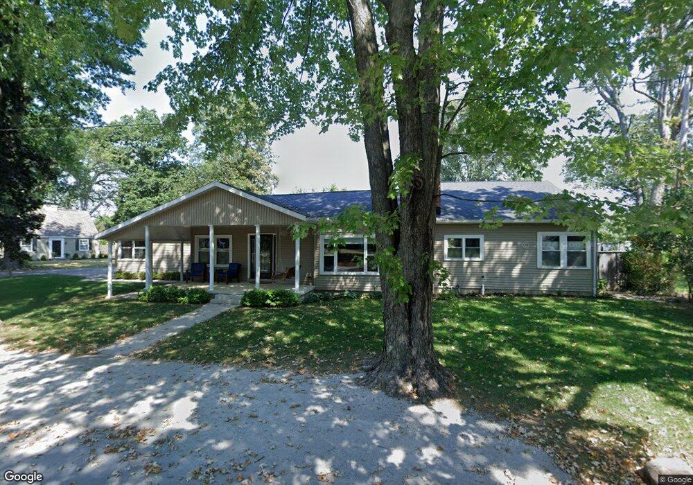 1870 Idlewild Dr, Lima, OH 45805 - photo 1